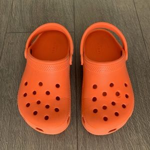 💙 Crocs Kid Classic Clog.
